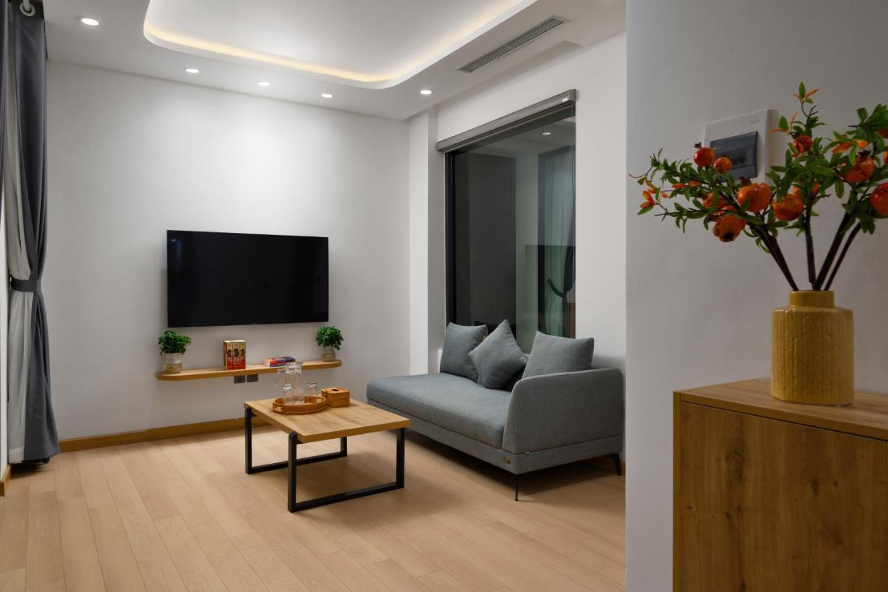 The Galaxy Home Doi Can Hotel And Apartment Ханой Экстерьер фото