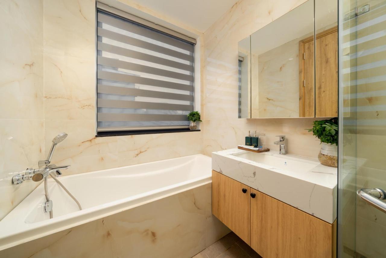 The Galaxy Home Doi Can Hotel And Apartment Ханой Экстерьер фото